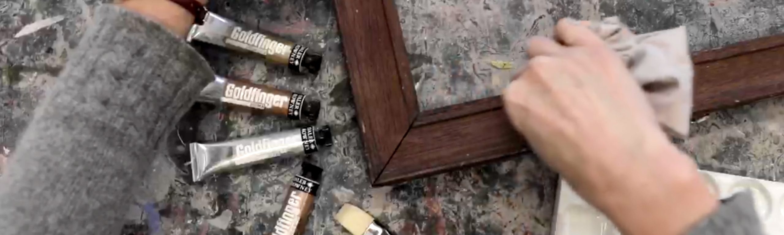 Goldfinger - Daler-Rowney